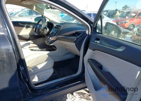 2018 Lincoln Mkc Reserve из США, поврежденный, VIN 5LMCJ3D92JUL12859